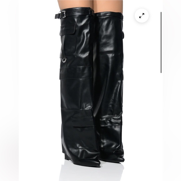 Azalea Wang Alexia Black Fold Over Wedge Boot - Picture 1 of 13